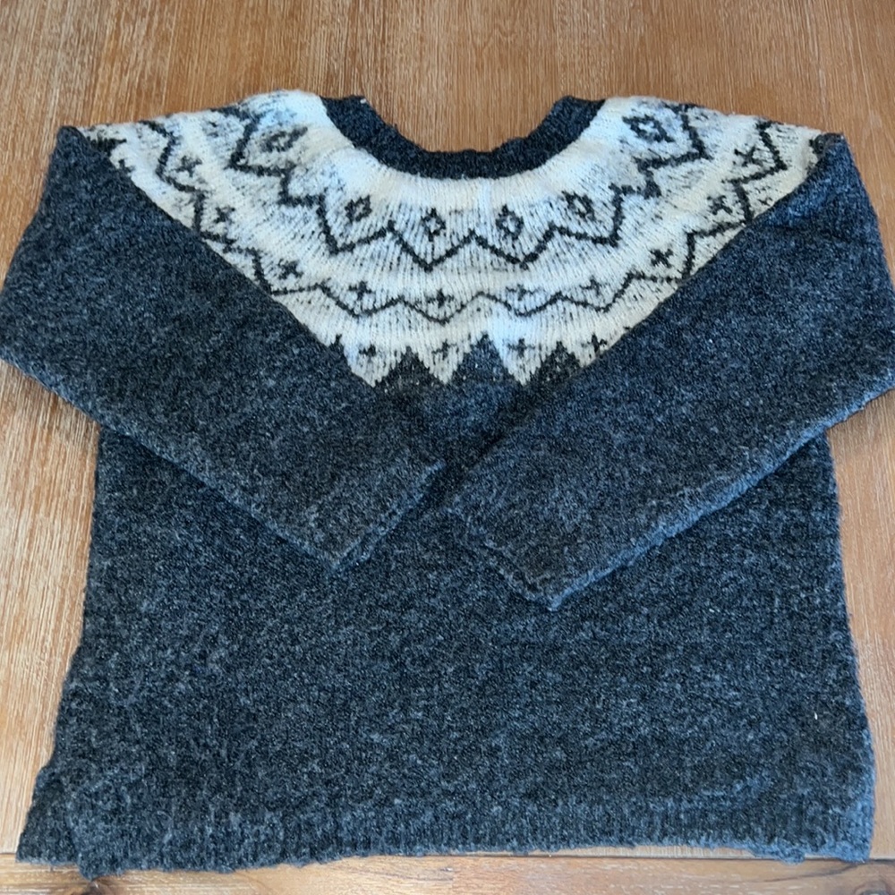 Sonoma lifestyle sweater. Size L. EUC. - Picture 4 of 4